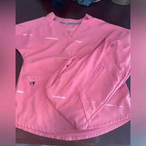 Climate right pink nurse/doctor scrub set size XS women
